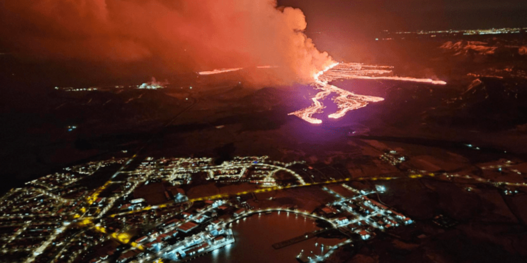 Lava flows from volcanic eruptions near Grindavik (a city in Iceland) in February 2024